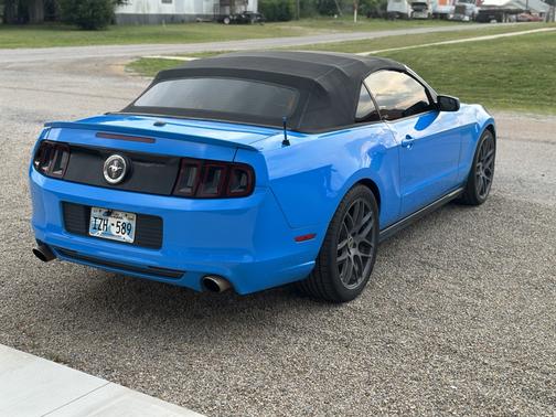 Blue 2014 Ford Mustang V6 Premium