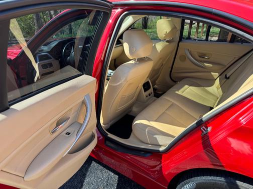 2013 BMW 328 i xDrive