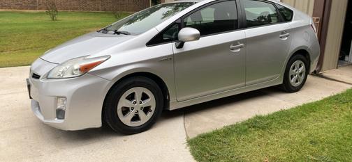 2010 Toyota Prius II