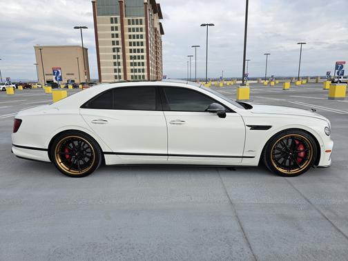 2023 Bentley Flying Spur Speed