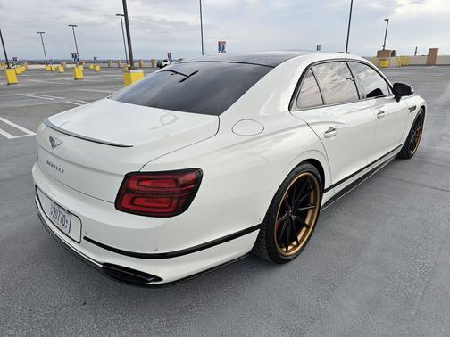 2023 Bentley Flying Spur Speed