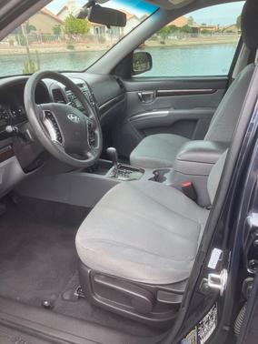 Blue 2011 Hyundai SANTA FE GLS