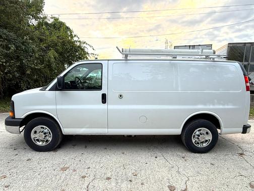 White 2014 Chevrolet Express 2500 Work Van