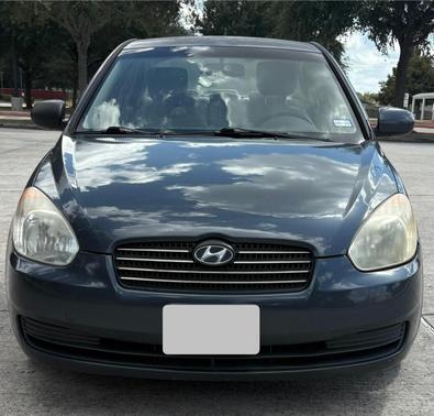 Gray 2011 Hyundai Accent GLS