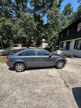 Blue 2007 Volvo S40 2.4i