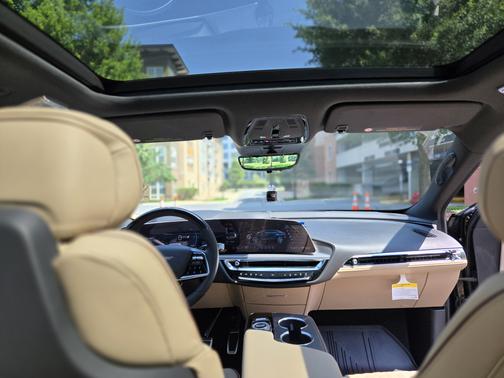 2026 Cadillac LYRIQ LYRIQ-V Premium