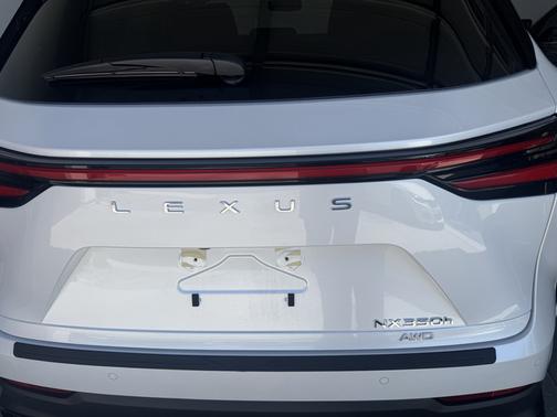 White 2024 Lexus NX 350h Premium