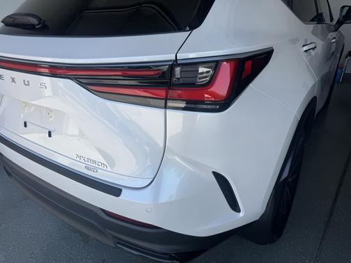 White 2024 Lexus NX 350h Premium