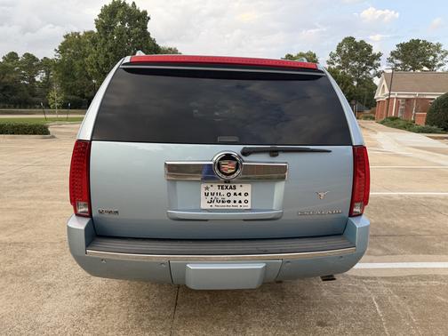 2011 Cadillac Escalade ESV Luxury