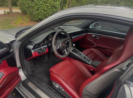 2017 Porsche 911 911 Carrera 4S