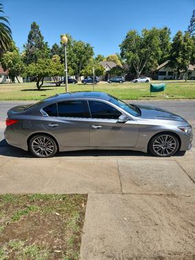 2016 INFINITI Q50 3.0t Red Sport 400
