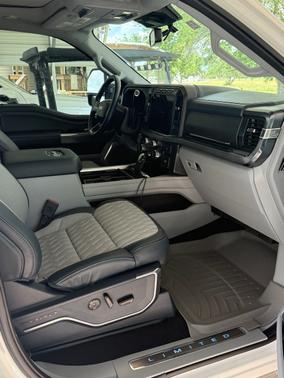 White 2024 Ford F-250 Limited