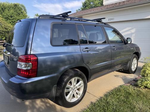 2006 Toyota Highlander Hybrid Base