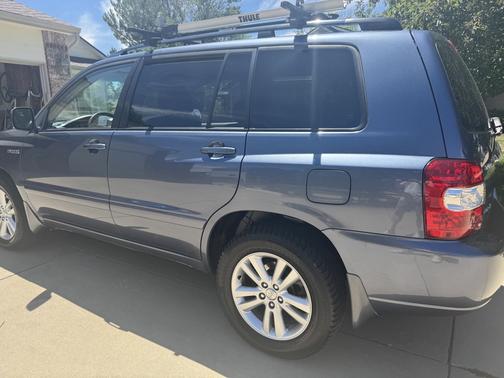 2006 Toyota Highlander Hybrid Base