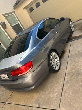 Gray 2008 BMW 328 i
