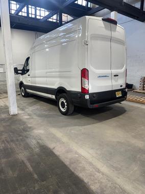 White 2022 Ford E-Transit T-350 High Roof