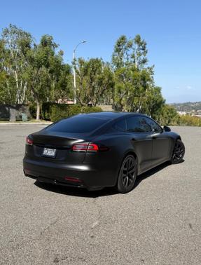 Black 2023 Tesla Model S Base