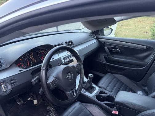 Black 2010 Volkswagen CC Sport