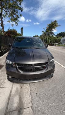 Gray 2019 Dodge Grand Caravan GT