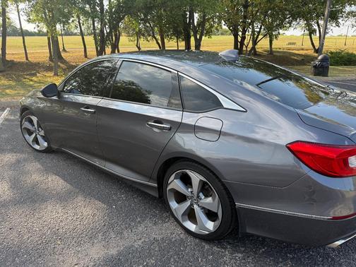 Gray 2018 Honda Accord Touring