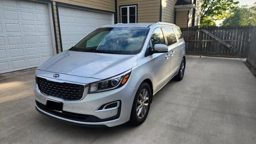 Silver 2019 Kia Sedona EX