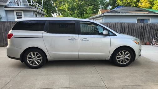 Silver 2019 Kia Sedona EX