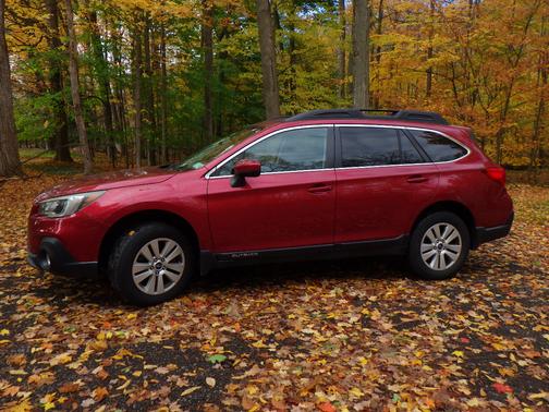 2019 Subaru Outback 2.5i Premium