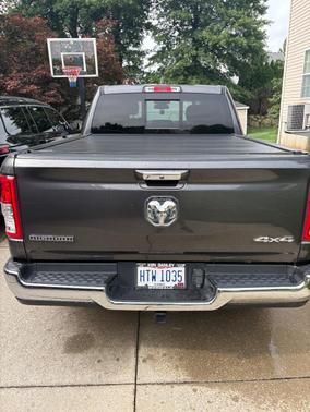 Gray 2019 RAM 1500 Big Horn