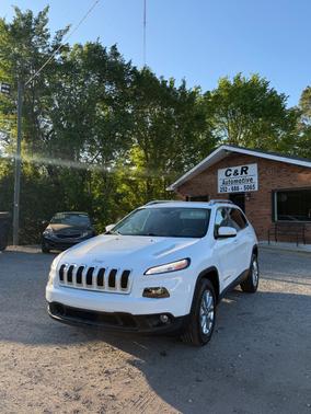 White 2016 Jeep Cherokee Latitude