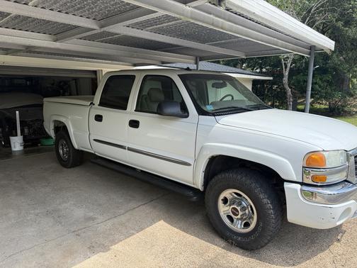 2003 GMC Sierra 1500 SLE HD Crew Cab