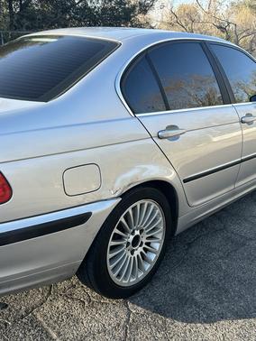 2001 BMW 330 i
