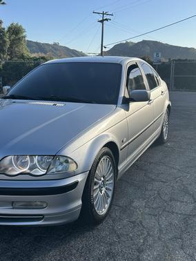 2001 BMW 330 i