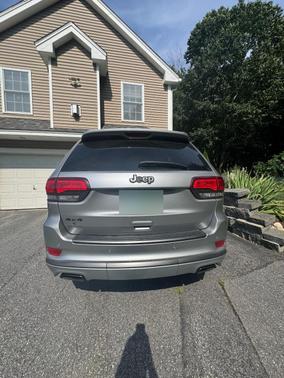 Silver 2019 Jeep Grand Cherokee High Altitude
