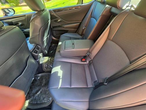 Gray 2020 Lexus ES 300h Base
