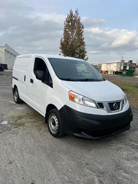 2015 Nissan NV200 S