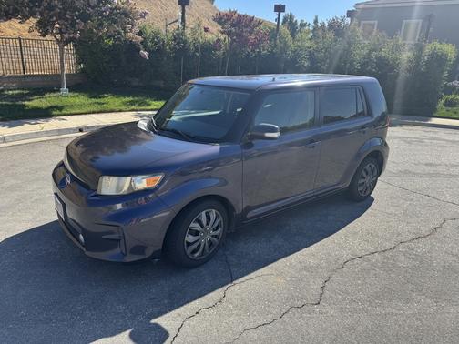 2012 Scion xB Base