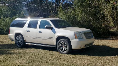 2011 GMC Yukon XL Denali