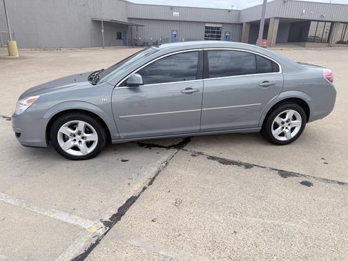 Silver 2008 Saturn Aura XE
