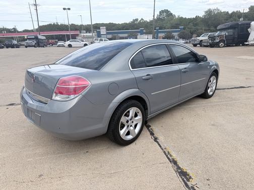 Silver 2008 Saturn Aura XE