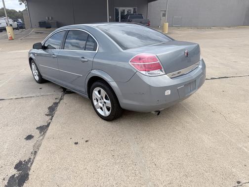 Silver 2008 Saturn Aura XE