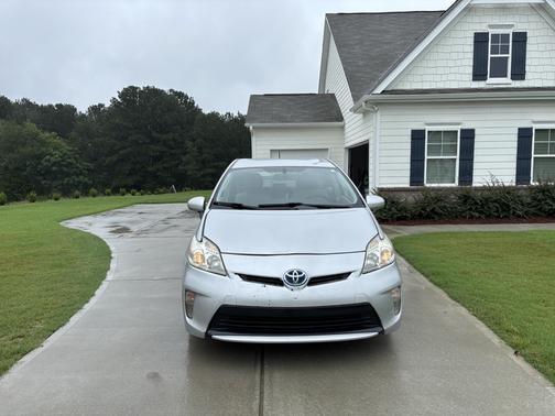 2014 Toyota Prius Five