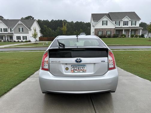 2014 Toyota Prius Five