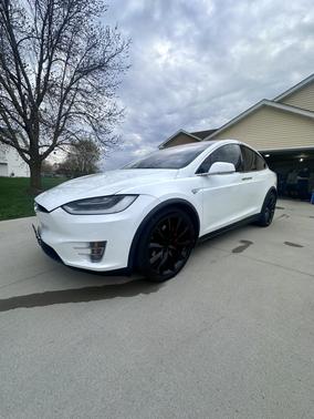 White 2016 Tesla Model X P90D