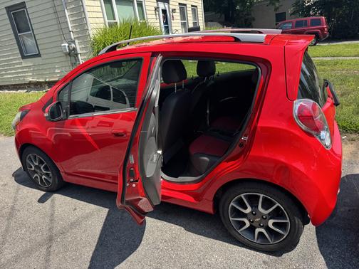 Red 2015 Chevrolet Spark 2LT