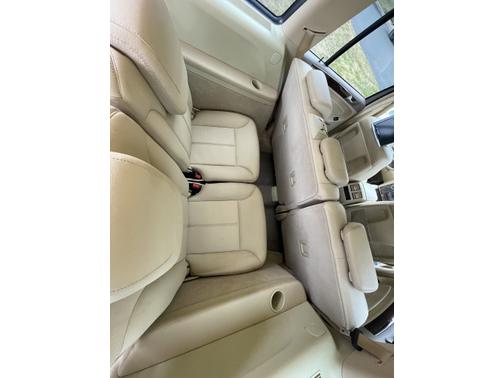 Photo 2 of 20 of 2011 Mercedes-Benz GL-Class GL 450