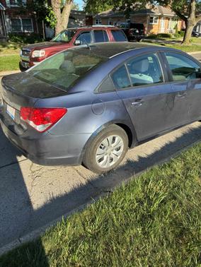Blue 2014 Chevrolet Cruze LS