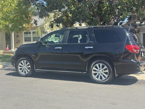 2011 Toyota Sequoia Limited