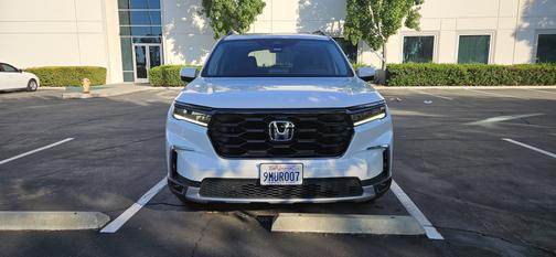 2025 Honda Pilot Touring AWD