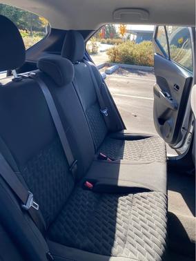 White 2022 Nissan Kicks S