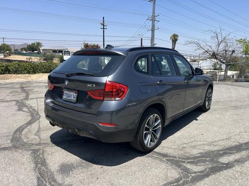 Gray 2014 BMW X1 sDrive28i